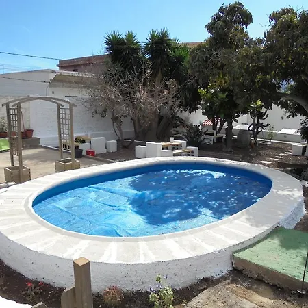 אכסניה Explorers Retreat Güimar
